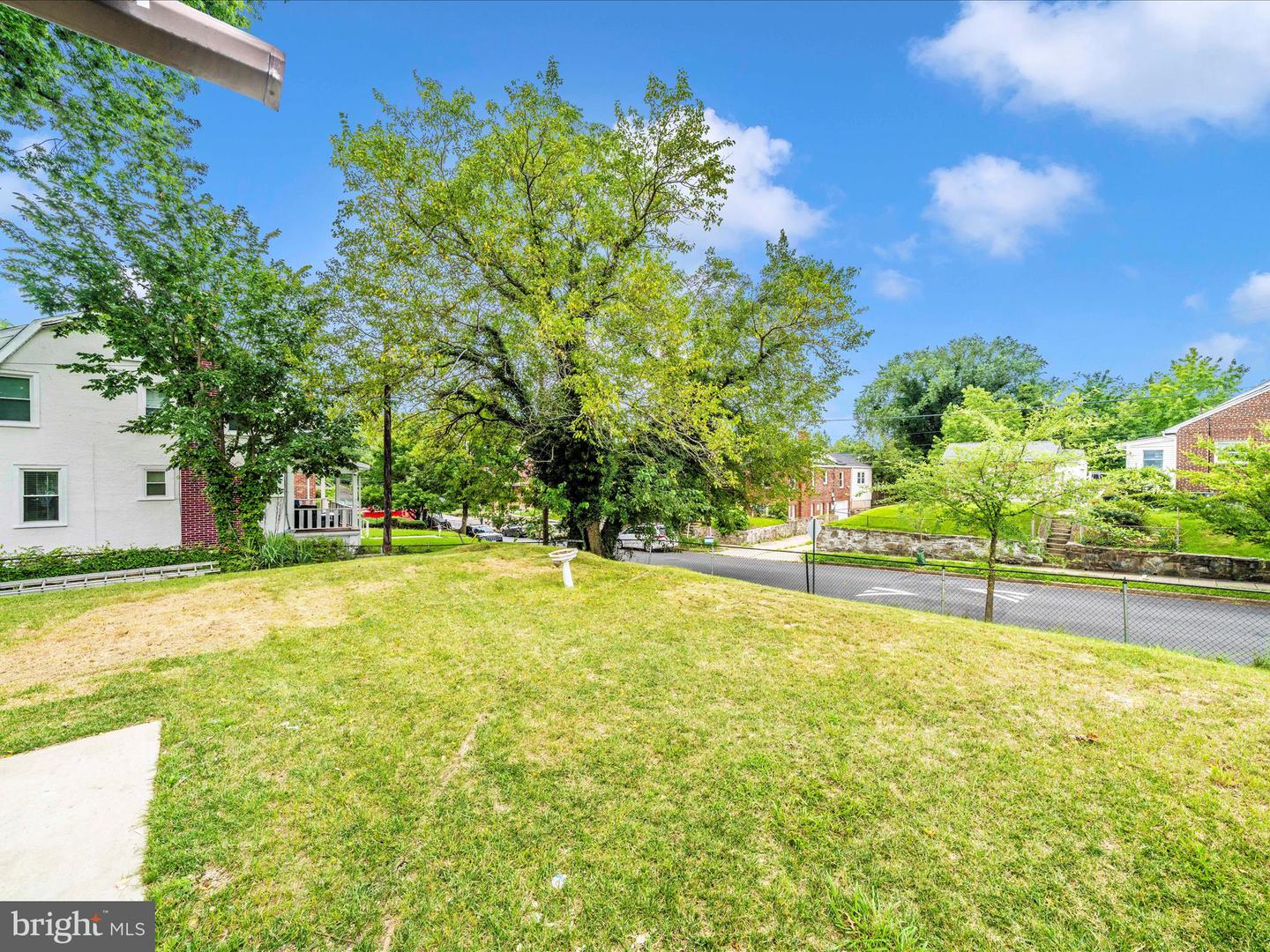 2140 32ND ST SE, WASHINGTON, District Of Columbia 20020, 3 Bedrooms Bedrooms, ,3 BathroomsBathrooms,Residential,For sale,2140 32ND ST SE,DCDC2210288 MLS # DCDC2210288