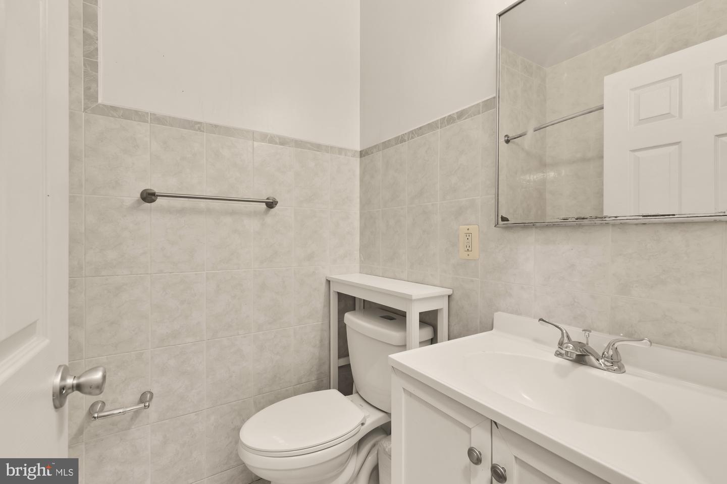 1605 ISHERWOOD ST NE, WASHINGTON, District Of Columbia 20002, 8 Bedrooms Bedrooms, ,4 BathroomsBathrooms,Residential,For sale,1605 ISHERWOOD ST NE,DCDC2210304 MLS # DCDC2210304