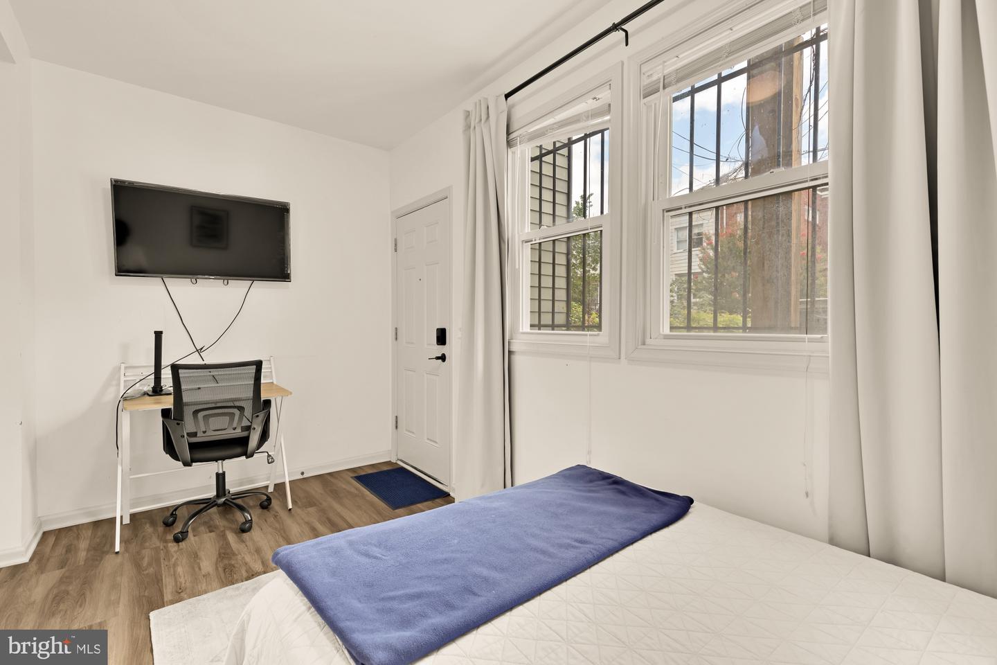 1605 ISHERWOOD ST NE, WASHINGTON, District Of Columbia 20002, 8 Bedrooms Bedrooms, ,4 BathroomsBathrooms,Residential,For sale,1605 ISHERWOOD ST NE,DCDC2210304 MLS # DCDC2210304