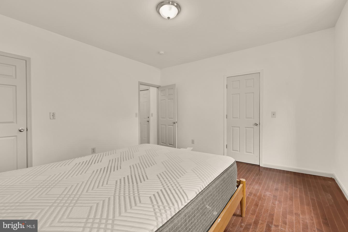 1605 ISHERWOOD ST NE, WASHINGTON, District Of Columbia 20002, 8 Bedrooms Bedrooms, ,4 BathroomsBathrooms,Residential,For sale,1605 ISHERWOOD ST NE,DCDC2210304 MLS # DCDC2210304