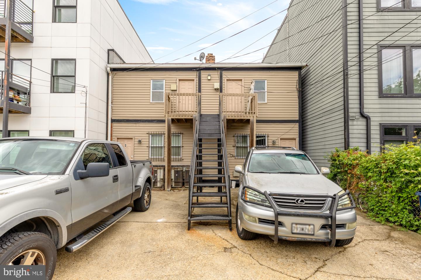 1605 ISHERWOOD ST NE, WASHINGTON, District Of Columbia 20002, 8 Bedrooms Bedrooms, ,4 BathroomsBathrooms,Residential,For sale,1605 ISHERWOOD ST NE,DCDC2210304 MLS # DCDC2210304