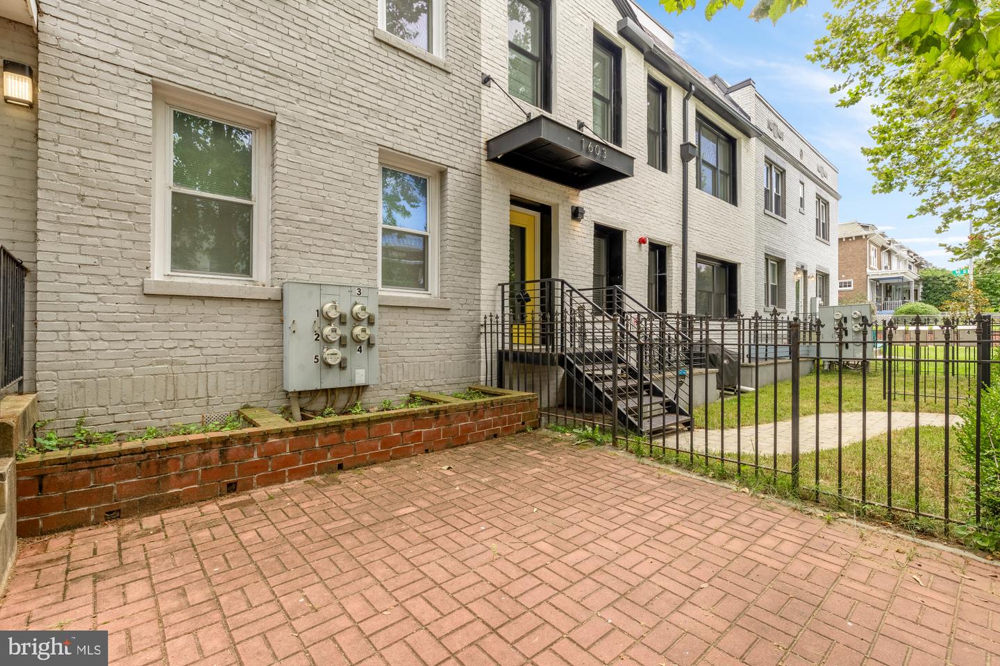 1605 ISHERWOOD ST NE, WASHINGTON, District Of Columbia 20002, 8 Bedrooms Bedrooms, ,4 BathroomsBathrooms,Residential,For sale,1605 ISHERWOOD ST NE,DCDC2210304 MLS # DCDC2210304
