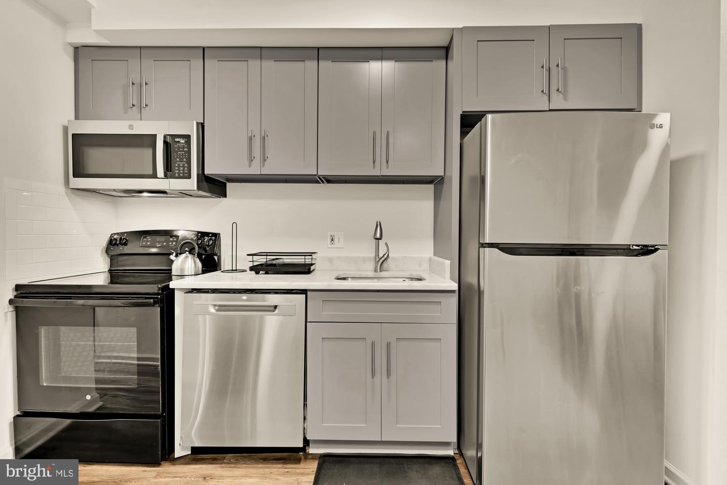 1605 ISHERWOOD ST NE, WASHINGTON, District Of Columbia 20002, 8 Bedrooms Bedrooms, ,4 BathroomsBathrooms,Residential,For sale,1605 ISHERWOOD ST NE,DCDC2210304 MLS # DCDC2210304