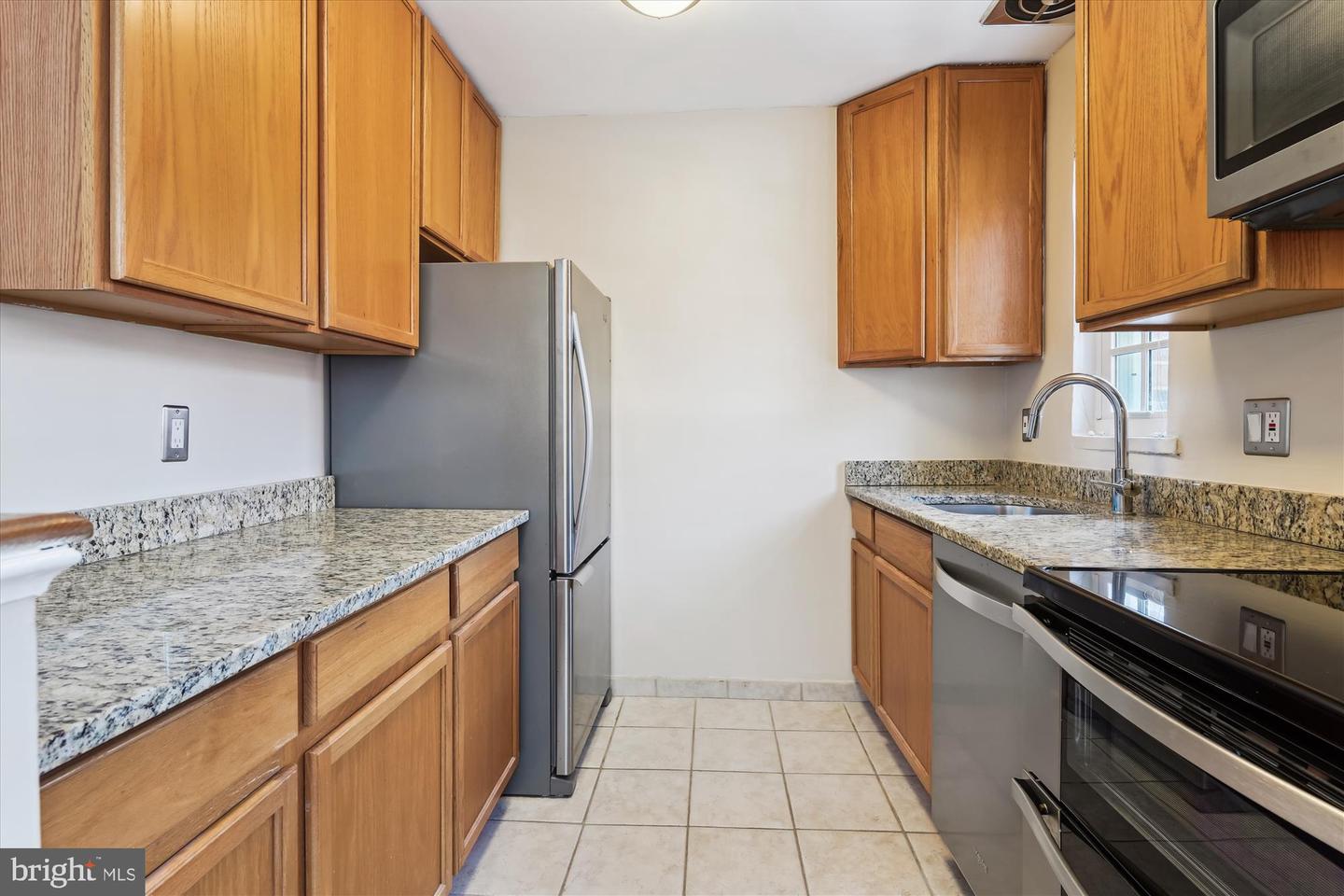 1634 W ABINGDON DR #102, ALEXANDRIA, Virginia 22314, 1 Bedroom Bedrooms, ,1 BathroomBathrooms,Residential,For sale,1634 W ABINGDON DR #102,VAAX2047474 MLS # VAAX2047474