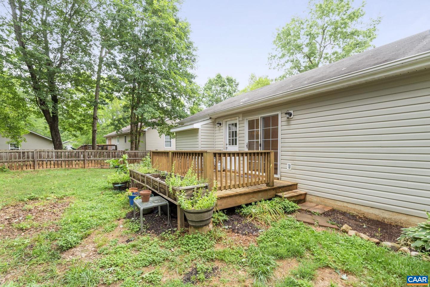 7 RIVERSIDE DR, PALMYRA, Virginia 22963, 3 Bedrooms Bedrooms, ,2 BathroomsBathrooms,Residential,For sale,7 RIVERSIDE DR,666785 MLS # 666785