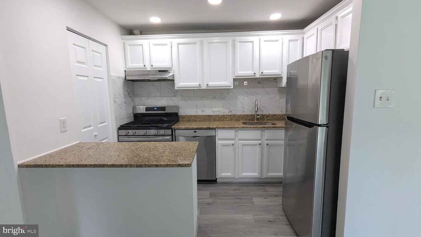 7354 ROUTE 29 #54/T2, FALLS CHURCH, Virginia 22046, 2 Bedrooms Bedrooms, ,1 BathroomBathrooms,Residential,For sale,7354 ROUTE 29 #54/T2,VAFX2255896 MLS # VAFX2255896