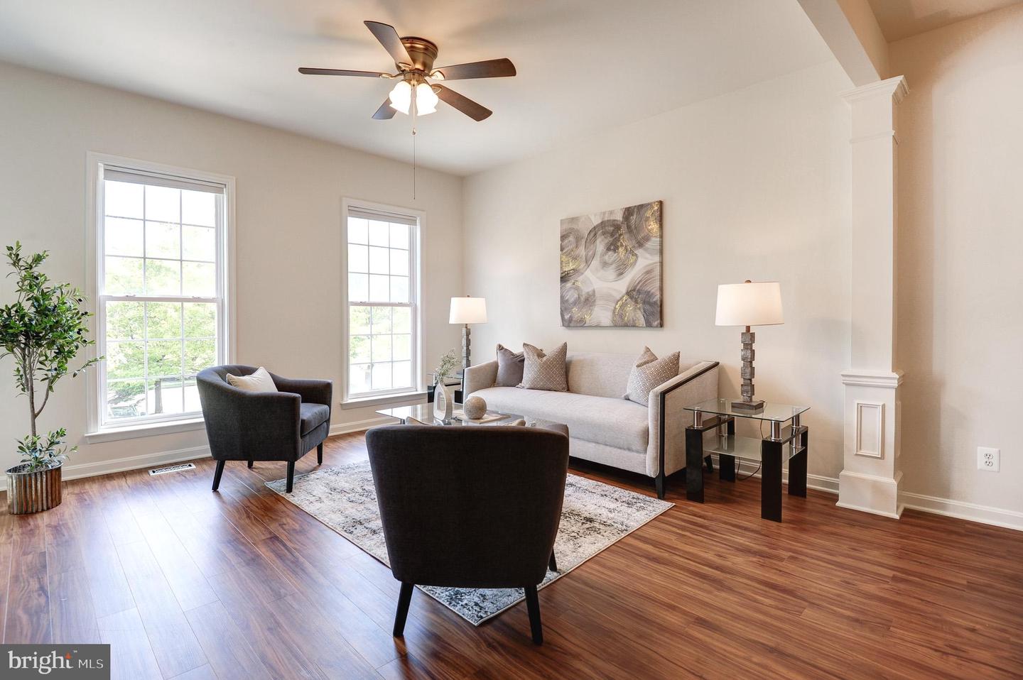 5290 JULE STAR DR, CENTREVILLE, Virginia 20120, 3 Bedrooms Bedrooms, ,3 BathroomsBathrooms,Residential,For sale,5290 JULE STAR DR,VAFX2256008 MLS # VAFX2256008