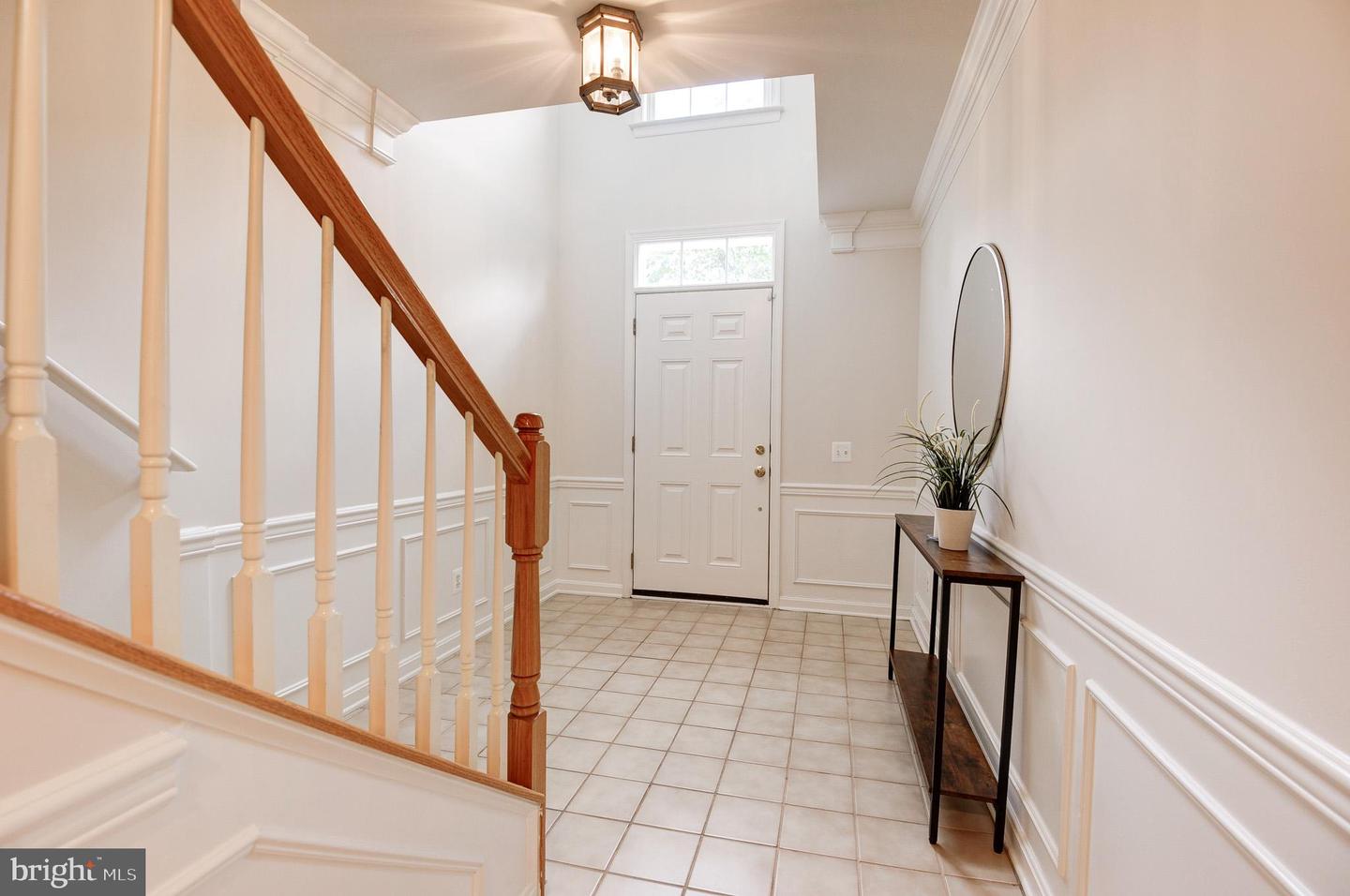 5290 JULE STAR DR, CENTREVILLE, Virginia 20120, 3 Bedrooms Bedrooms, ,3 BathroomsBathrooms,Residential,For sale,5290 JULE STAR DR,VAFX2256008 MLS # VAFX2256008