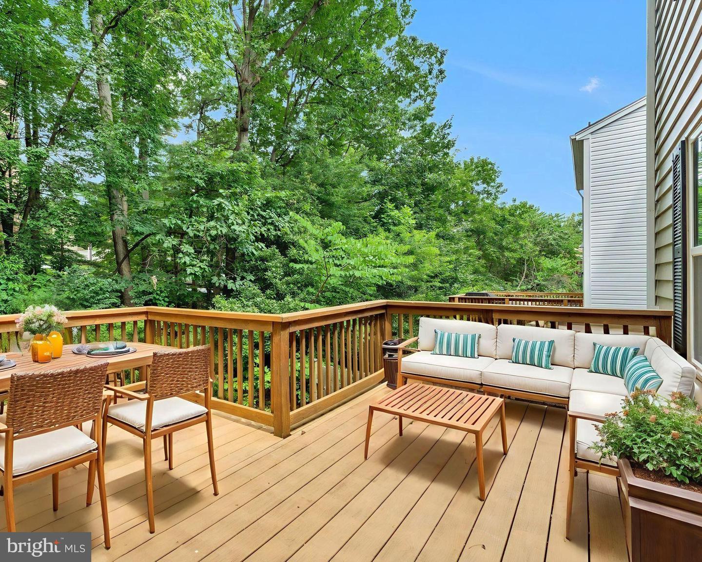 11050 GRANBY CT, RESTON, Virginia 20191, 3 Bedrooms Bedrooms, ,2 BathroomsBathrooms,Residential,For sale,11050 GRANBY CT,VAFX2256012 MLS # VAFX2256012