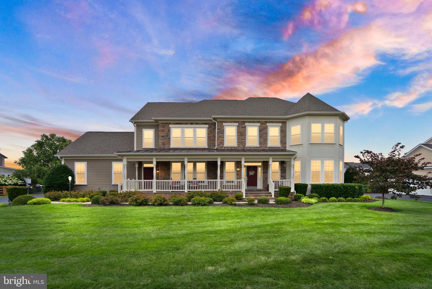 41960 BARNSDALE VIEW CT, ASHBURN, Virginia 20148, 6 Bedrooms Bedrooms, ,6 BathroomsBathrooms,Residential,For sale,41960 BARNSDALE VIEW CT,VALO2102472 MLS # VALO2102472