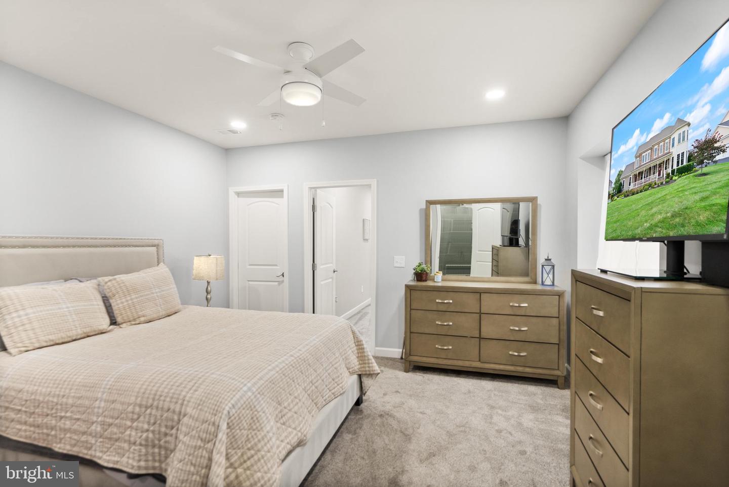 41960 BARNSDALE VIEW CT, ASHBURN, Virginia 20148, 6 Bedrooms Bedrooms, ,6 BathroomsBathrooms,Residential,For sale,41960 BARNSDALE VIEW CT,VALO2102472 MLS # VALO2102472