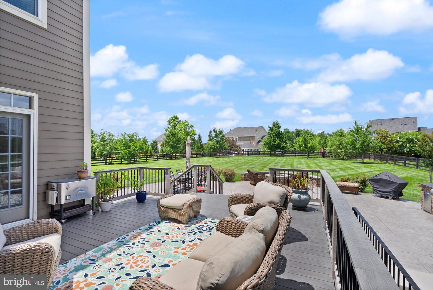 41960 BARNSDALE VIEW CT, ASHBURN, Virginia 20148, 6 Bedrooms Bedrooms, ,6 BathroomsBathrooms,Residential,For sale,41960 BARNSDALE VIEW CT,VALO2102472 MLS # VALO2102472