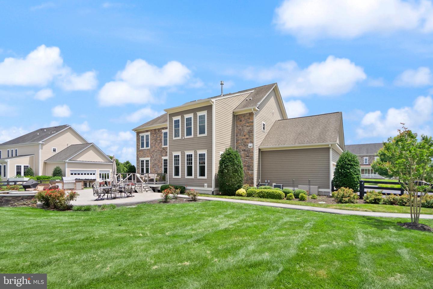 41960 BARNSDALE VIEW CT, ASHBURN, Virginia 20148, 6 Bedrooms Bedrooms, ,6 BathroomsBathrooms,Residential,For sale,41960 BARNSDALE VIEW CT,VALO2102472 MLS # VALO2102472