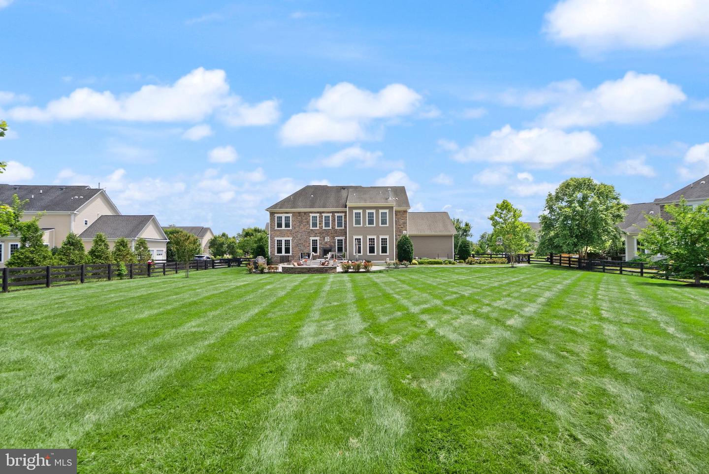 41960 BARNSDALE VIEW CT, ASHBURN, Virginia 20148, 6 Bedrooms Bedrooms, ,6 BathroomsBathrooms,Residential,For sale,41960 BARNSDALE VIEW CT,VALO2102472 MLS # VALO2102472