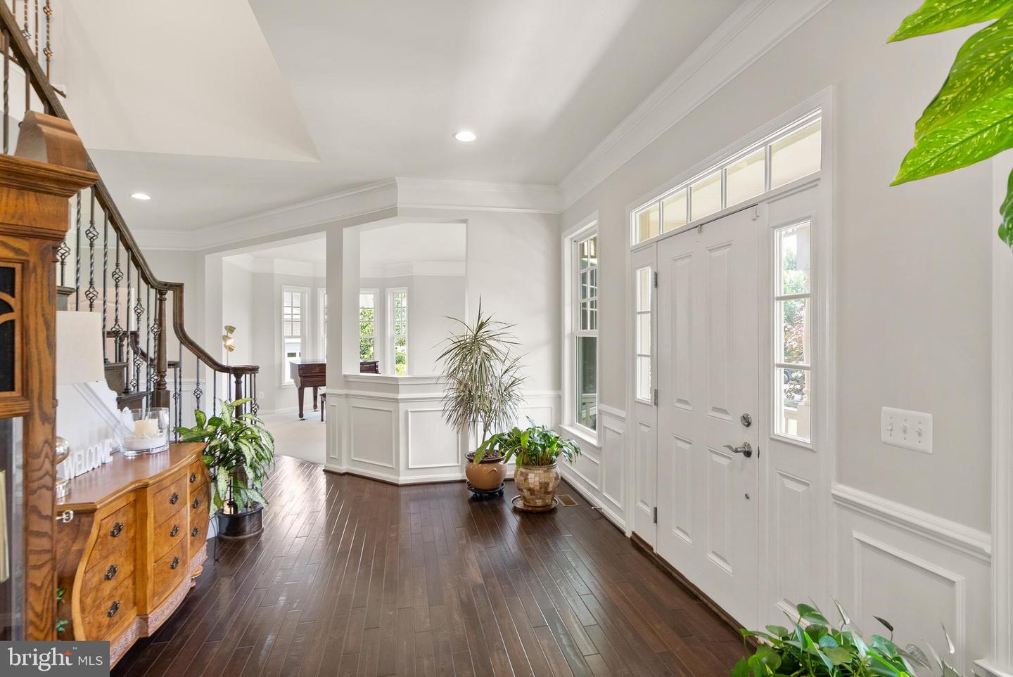 41960 BARNSDALE VIEW CT, ASHBURN, Virginia 20148, 6 Bedrooms Bedrooms, ,6 BathroomsBathrooms,Residential,For sale,41960 BARNSDALE VIEW CT,VALO2102472 MLS # VALO2102472