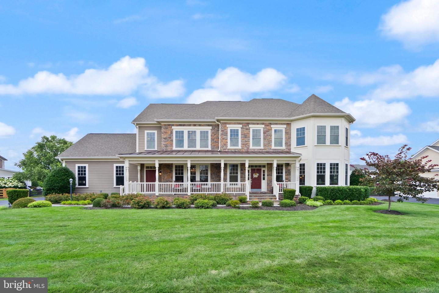 41960 BARNSDALE VIEW CT, ASHBURN, Virginia 20148, 6 Bedrooms Bedrooms, ,6 BathroomsBathrooms,Residential,For sale,41960 BARNSDALE VIEW CT,VALO2102472 MLS # VALO2102472