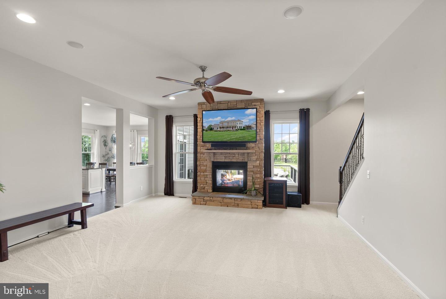41960 BARNSDALE VIEW CT, ASHBURN, Virginia 20148, 6 Bedrooms Bedrooms, ,6 BathroomsBathrooms,Residential,For sale,41960 BARNSDALE VIEW CT,VALO2102472 MLS # VALO2102472
