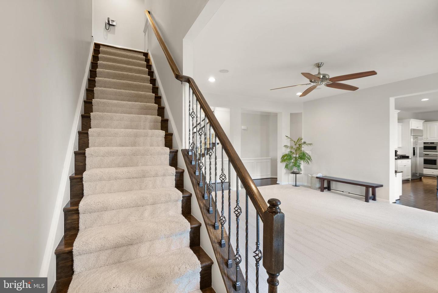 41960 BARNSDALE VIEW CT, ASHBURN, Virginia 20148, 6 Bedrooms Bedrooms, ,6 BathroomsBathrooms,Residential,For sale,41960 BARNSDALE VIEW CT,VALO2102472 MLS # VALO2102472