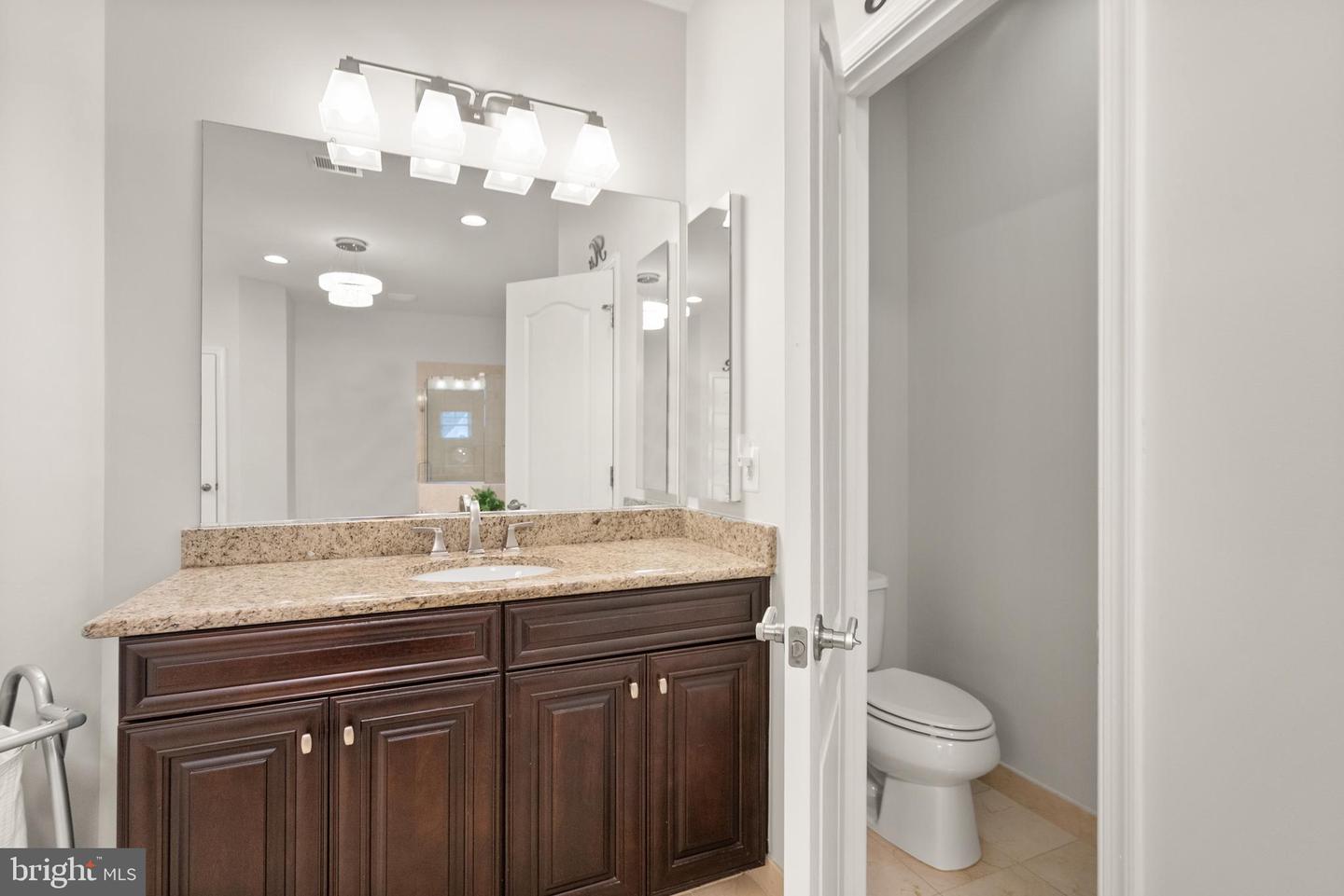 41960 BARNSDALE VIEW CT, ASHBURN, Virginia 20148, 6 Bedrooms Bedrooms, ,6 BathroomsBathrooms,Residential,For sale,41960 BARNSDALE VIEW CT,VALO2102472 MLS # VALO2102472