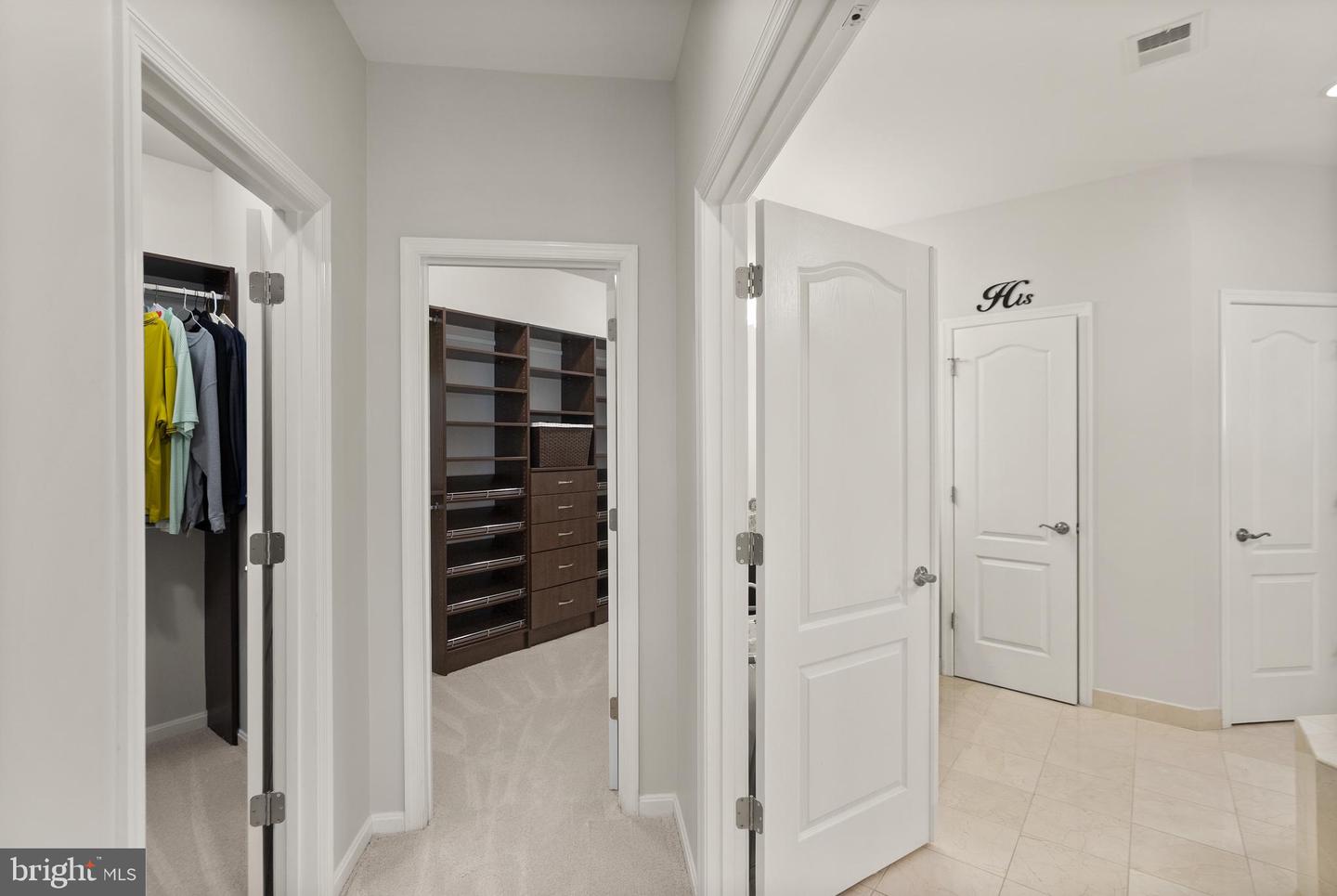 41960 BARNSDALE VIEW CT, ASHBURN, Virginia 20148, 6 Bedrooms Bedrooms, ,6 BathroomsBathrooms,Residential,For sale,41960 BARNSDALE VIEW CT,VALO2102472 MLS # VALO2102472