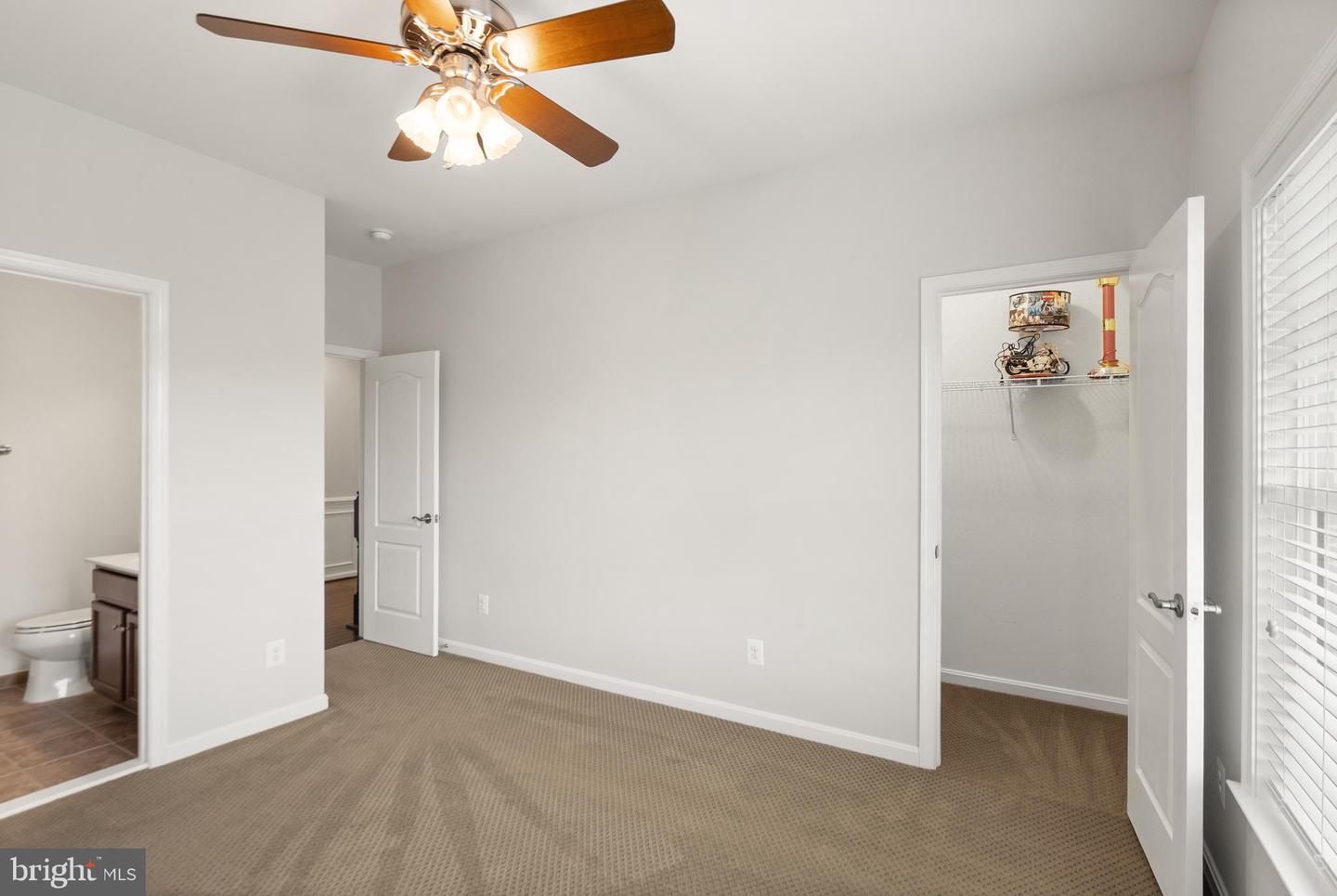 41960 BARNSDALE VIEW CT, ASHBURN, Virginia 20148, 6 Bedrooms Bedrooms, ,6 BathroomsBathrooms,Residential,For sale,41960 BARNSDALE VIEW CT,VALO2102472 MLS # VALO2102472