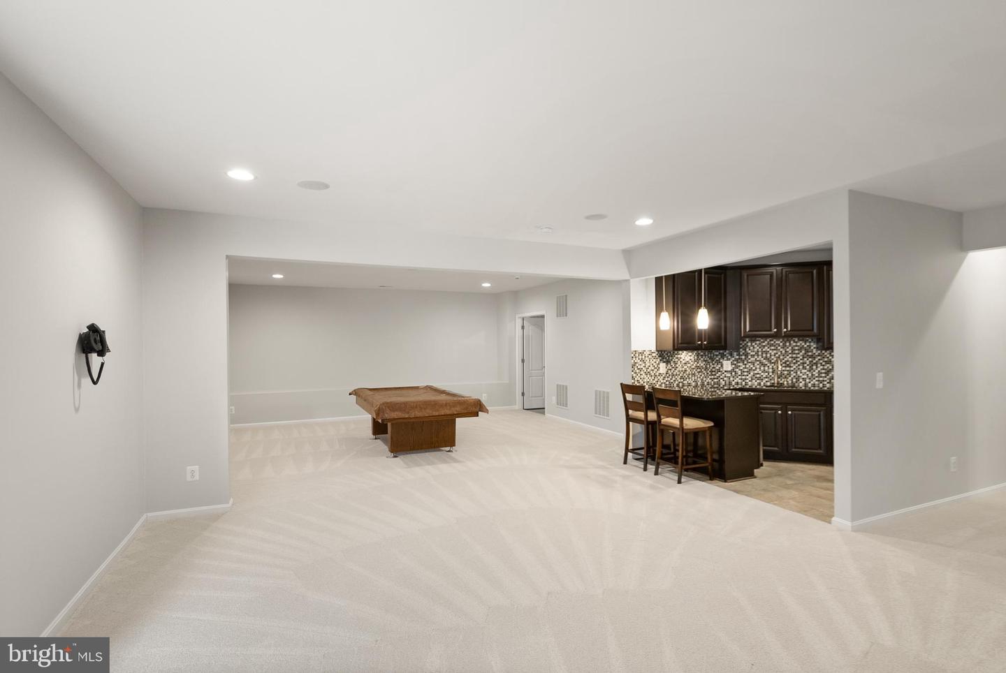 41960 BARNSDALE VIEW CT, ASHBURN, Virginia 20148, 6 Bedrooms Bedrooms, ,6 BathroomsBathrooms,Residential,For sale,41960 BARNSDALE VIEW CT,VALO2102472 MLS # VALO2102472