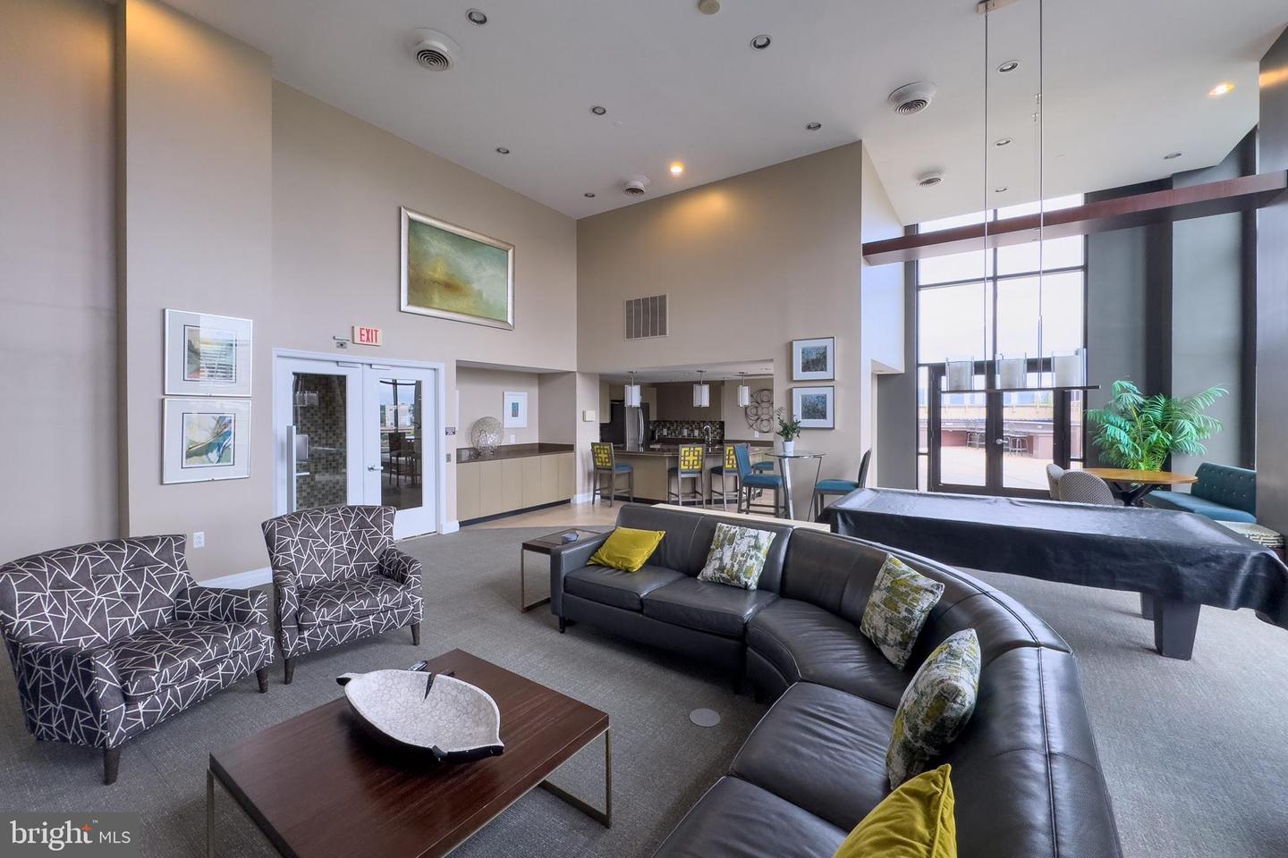 2451 MIDTOWN AVE #921, ALEXANDRIA, Virginia 22303, 1 Bedroom Bedrooms, ,1 BathroomBathrooms,Residential,For sale,2451 MIDTOWN AVE #921,VAFX2256146 MLS # VAFX2256146