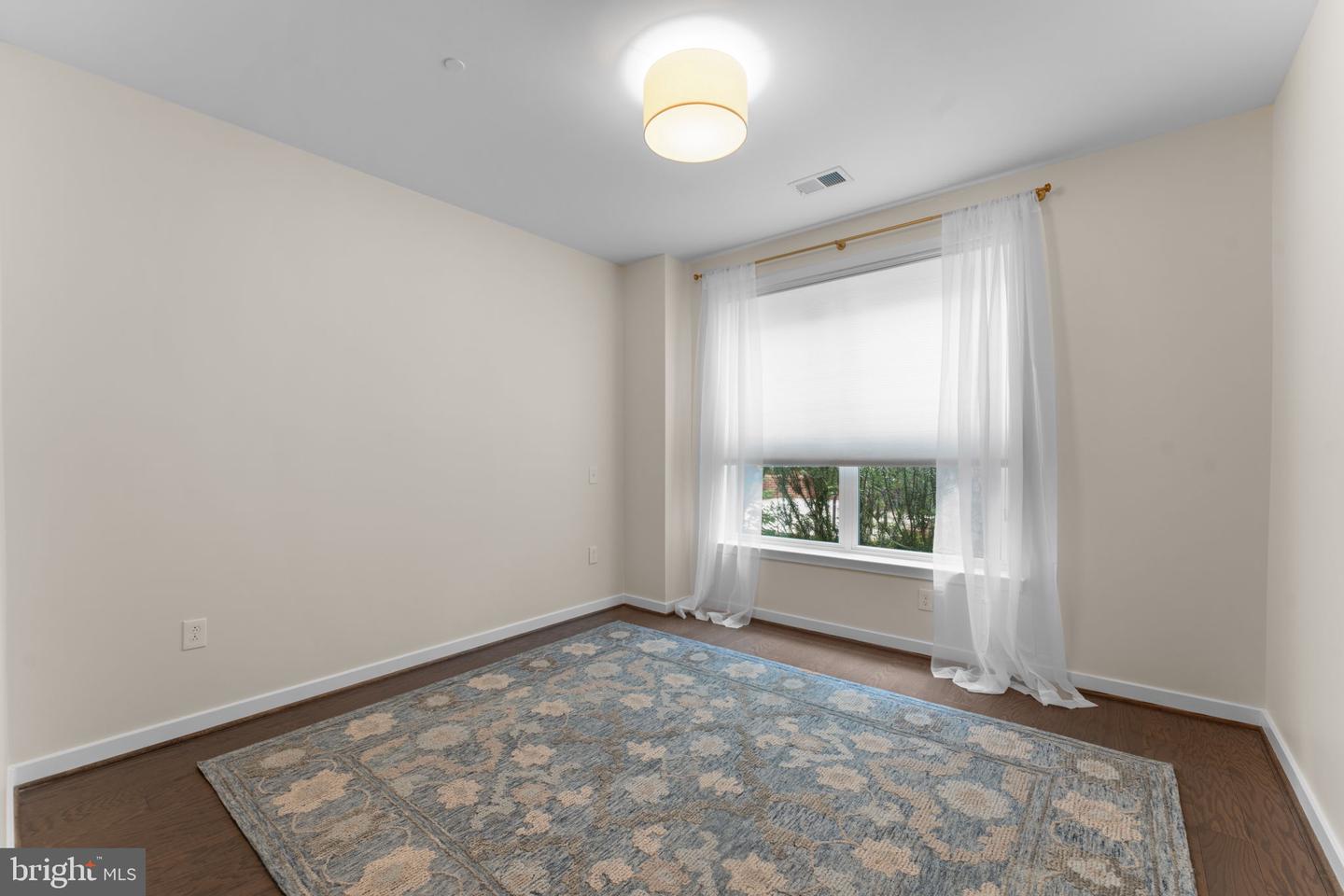 3989 NORTON PL #105, FAIRFAX, Virginia 22030, 2 Bedrooms Bedrooms, ,2 BathroomsBathrooms,Residential,For sale,3989 NORTON PL #105,VAFC2006656 MLS # VAFC2006656