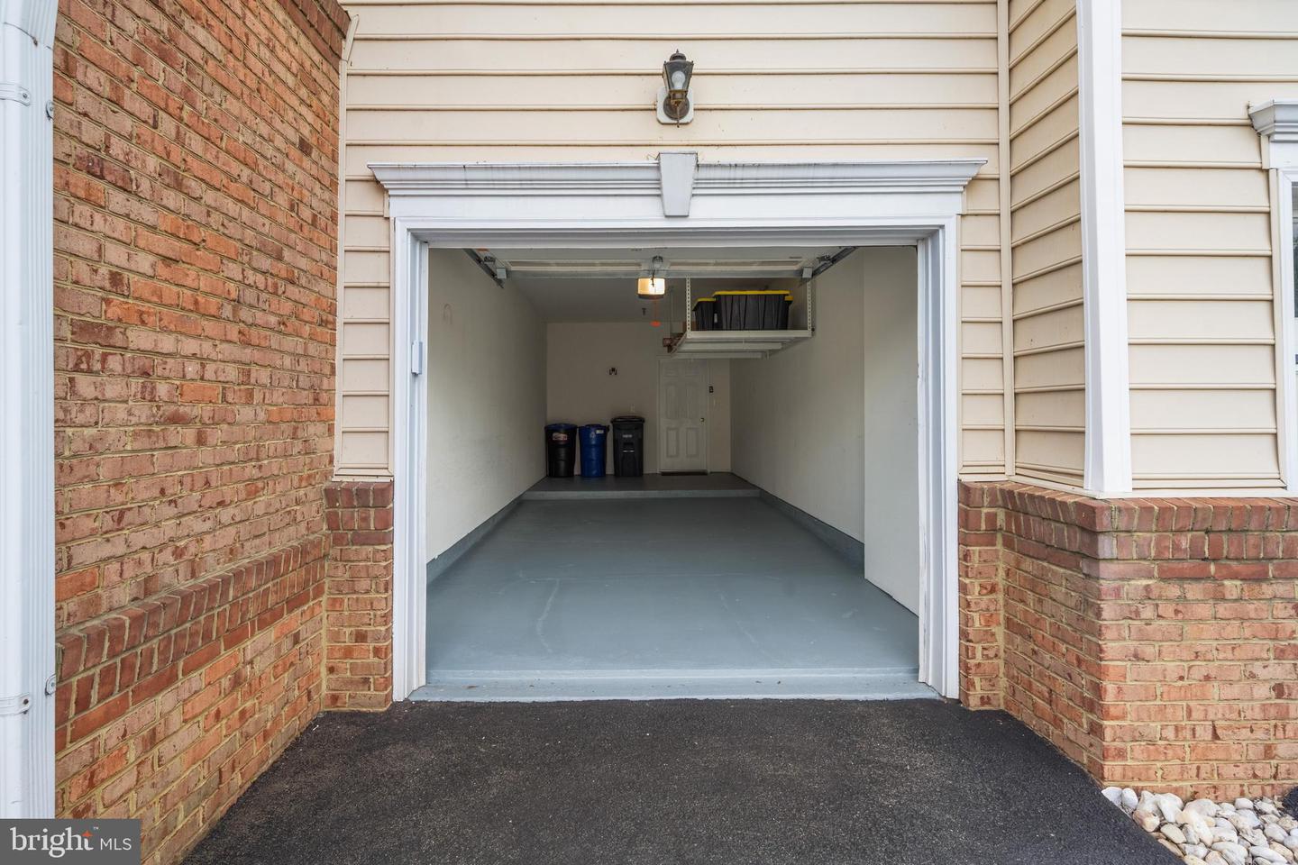 43905 HICKORY CORNER TER #112, ASHBURN, Virginia 20147, 2 Bedrooms Bedrooms, ,2 BathroomsBathrooms,Residential,For sale,43905 HICKORY CORNER TER #112,VALO2102546 MLS # VALO2102546