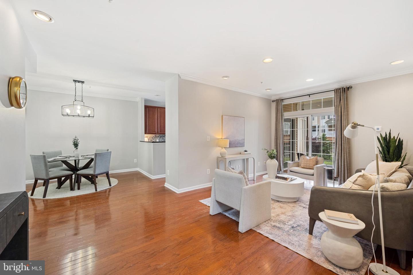 43905 HICKORY CORNER TER #112, ASHBURN, Virginia 20147, 2 Bedrooms Bedrooms, ,2 BathroomsBathrooms,Residential,For sale,43905 HICKORY CORNER TER #112,VALO2102546 MLS # VALO2102546