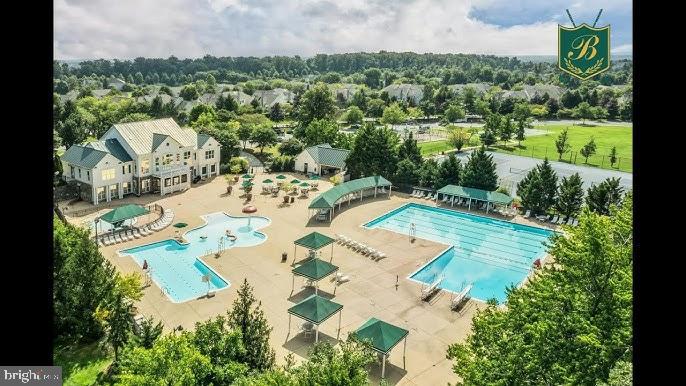 43905 HICKORY CORNER TER #112, ASHBURN, Virginia 20147, 2 Bedrooms Bedrooms, ,2 BathroomsBathrooms,Residential,For sale,43905 HICKORY CORNER TER #112,VALO2102546 MLS # VALO2102546