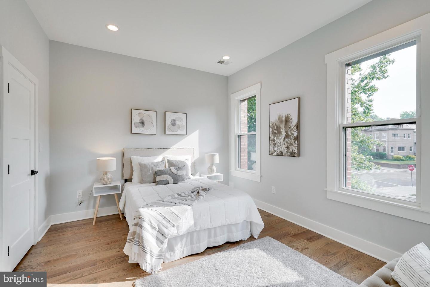 3932 ILLINOIS AVE NW #A, WASHINGTON, District Of Columbia 20011, 4 Bedrooms Bedrooms, ,3 BathroomsBathrooms,Residential,For sale,3932 ILLINOIS AVE NW #A,DCDC2211064 MLS # DCDC2211064