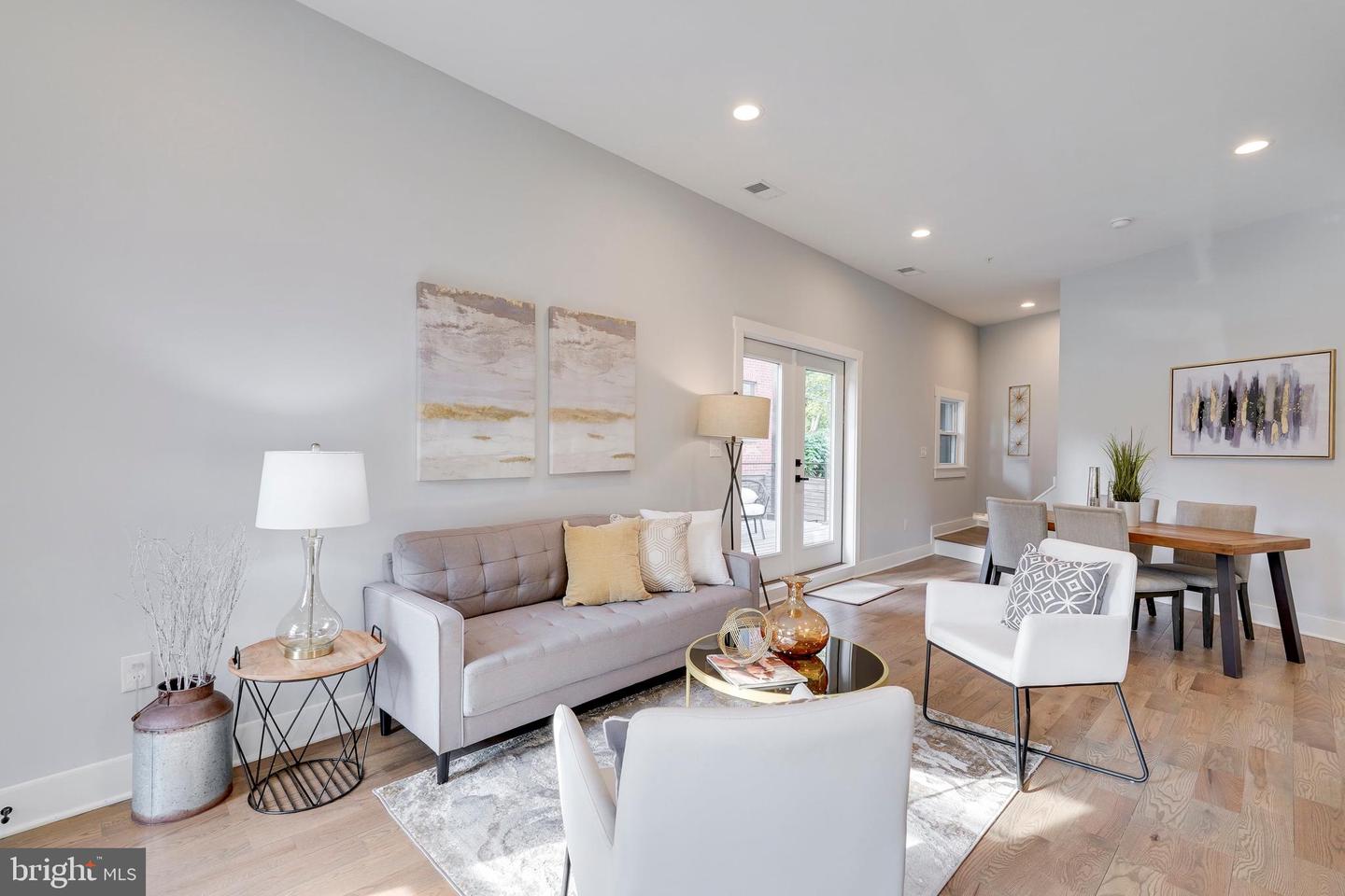 3932 ILLINOIS AVE NW #A, WASHINGTON, District Of Columbia 20011, 4 Bedrooms Bedrooms, ,3 BathroomsBathrooms,Residential,For sale,3932 ILLINOIS AVE NW #A,DCDC2211064 MLS # DCDC2211064