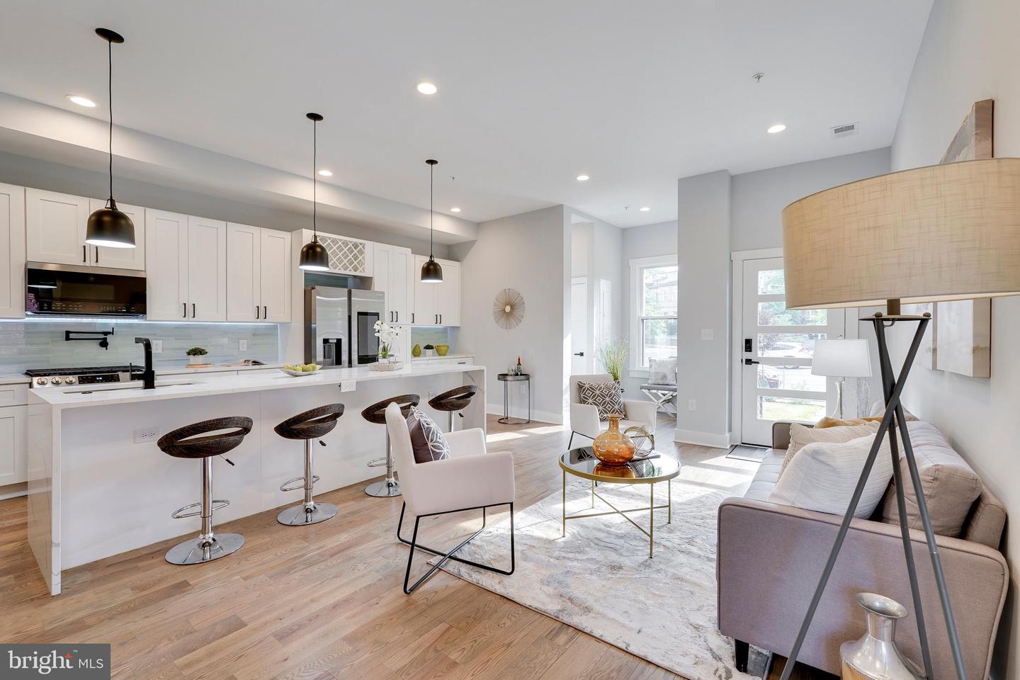 3932 ILLINOIS AVE NW #A, WASHINGTON, District Of Columbia 20011, 4 Bedrooms Bedrooms, ,3 BathroomsBathrooms,Residential,For sale,3932 ILLINOIS AVE NW #A,DCDC2211064 MLS # DCDC2211064