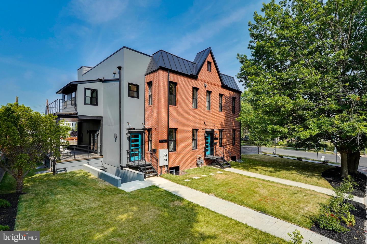 3932 ILLINOIS AVE NW #A, WASHINGTON, District Of Columbia 20011, 4 Bedrooms Bedrooms, ,3 BathroomsBathrooms,Residential,For sale,3932 ILLINOIS AVE NW #A,DCDC2211064 MLS # DCDC2211064