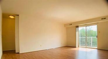 640 RUNNEL CT #10, CHARLOTTESVILLE, Virginia 22901, 2 Bedrooms Bedrooms, ,1 BathroomBathrooms,Residential,For sale,640 RUNNEL CT #10,666915 MLS # 666915