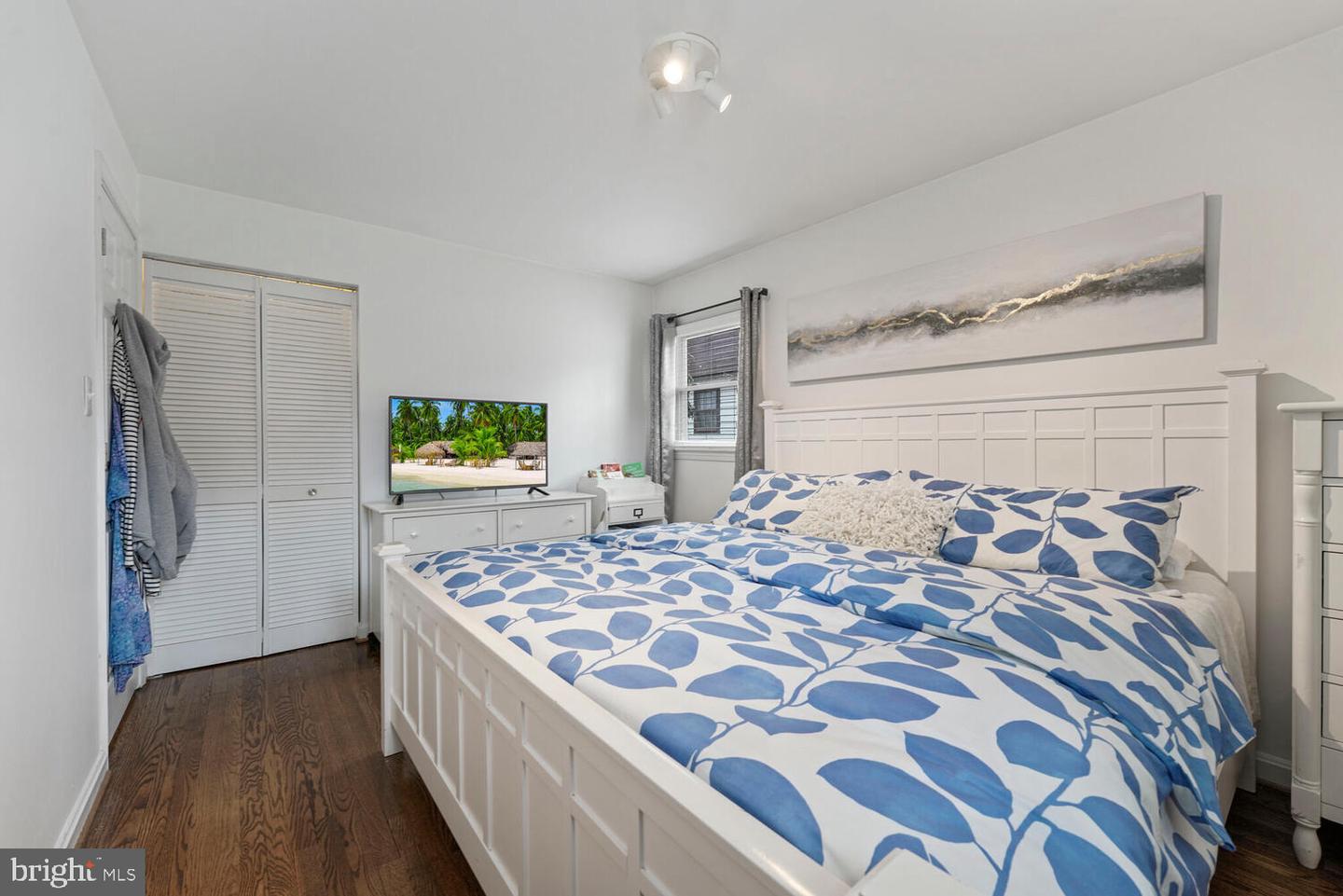 101 S LEXINGTON ST, ARLINGTON, Virginia 22204, 4 Bedrooms Bedrooms, ,2 BathroomsBathrooms,Residential,For sale,101 S LEXINGTON ST,VAAR2061114 MLS # VAAR2061114