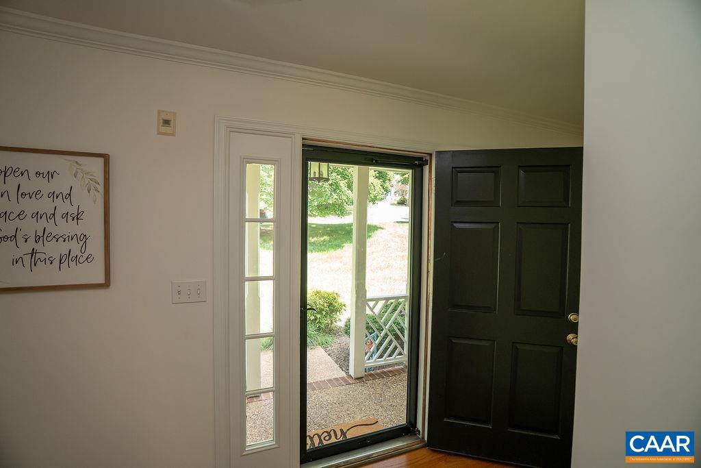 1712 HEARTHGLOW LN, CHARLOTTESVILLE, Virginia 22901, 5 Bedrooms Bedrooms, ,2 BathroomsBathrooms,Residential,For sale,1712 HEARTHGLOW LN,666917 MLS # 666917