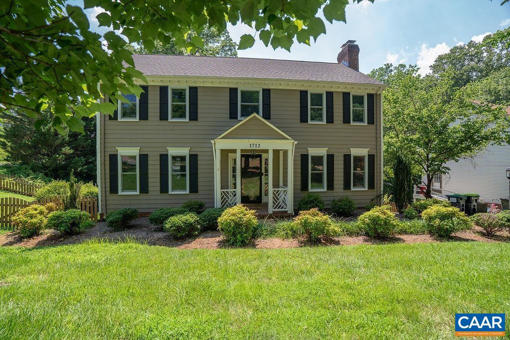 1712 HEARTHGLOW LN, CHARLOTTESVILLE, Virginia 22901, 5 Bedrooms Bedrooms, ,2 BathroomsBathrooms,Residential,For sale,1712 HEARTHGLOW LN,666917 MLS # 666917