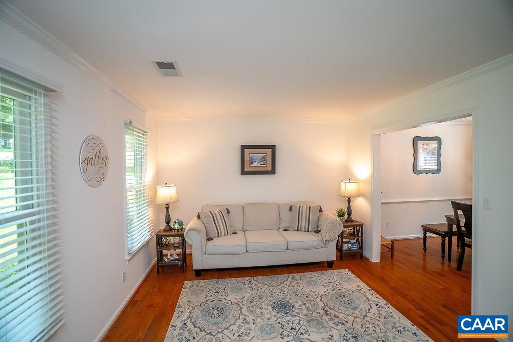 1712 HEARTHGLOW LN, CHARLOTTESVILLE, Virginia 22901, 5 Bedrooms Bedrooms, ,2 BathroomsBathrooms,Residential,For sale,1712 HEARTHGLOW LN,666917 MLS # 666917