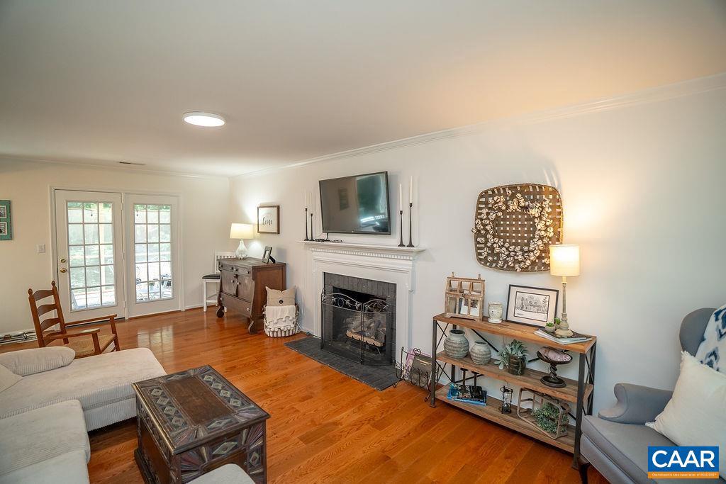 1712 HEARTHGLOW LN, CHARLOTTESVILLE, Virginia 22901, 5 Bedrooms Bedrooms, ,2 BathroomsBathrooms,Residential,For sale,1712 HEARTHGLOW LN,666917 MLS # 666917