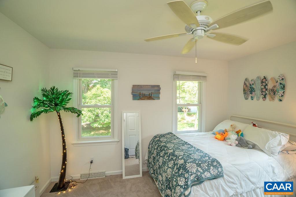 1712 HEARTHGLOW LN, CHARLOTTESVILLE, Virginia 22901, 5 Bedrooms Bedrooms, ,2 BathroomsBathrooms,Residential,For sale,1712 HEARTHGLOW LN,666917 MLS # 666917