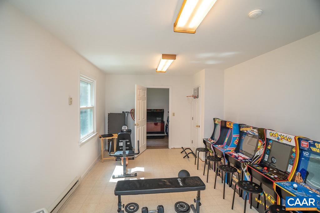 1712 HEARTHGLOW LN, CHARLOTTESVILLE, Virginia 22901, 5 Bedrooms Bedrooms, ,2 BathroomsBathrooms,Residential,For sale,1712 HEARTHGLOW LN,666917 MLS # 666917