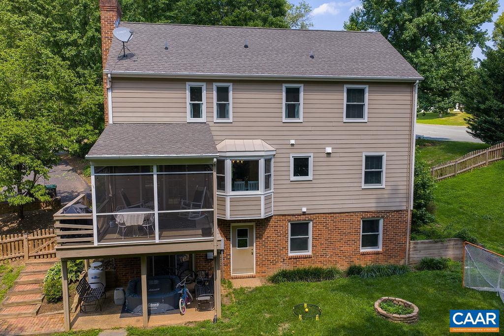 1712 HEARTHGLOW LN, CHARLOTTESVILLE, Virginia 22901, 5 Bedrooms Bedrooms, ,2 BathroomsBathrooms,Residential,For sale,1712 HEARTHGLOW LN,666917 MLS # 666917