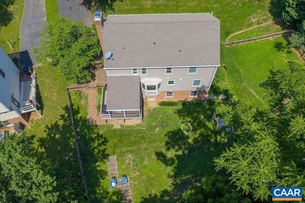 1712 HEARTHGLOW LN, CHARLOTTESVILLE, Virginia 22901, 5 Bedrooms Bedrooms, ,2 BathroomsBathrooms,Residential,For sale,1712 HEARTHGLOW LN,666917 MLS # 666917
