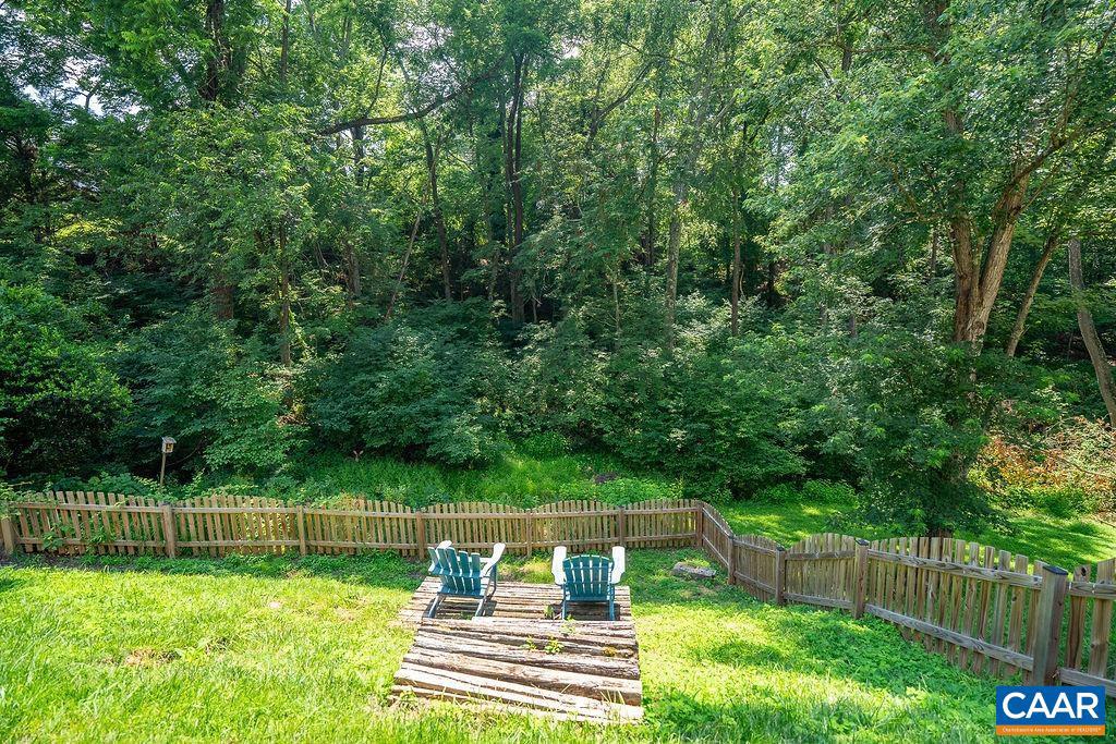 1712 HEARTHGLOW LN, CHARLOTTESVILLE, Virginia 22901, 5 Bedrooms Bedrooms, ,2 BathroomsBathrooms,Residential,For sale,1712 HEARTHGLOW LN,666917 MLS # 666917