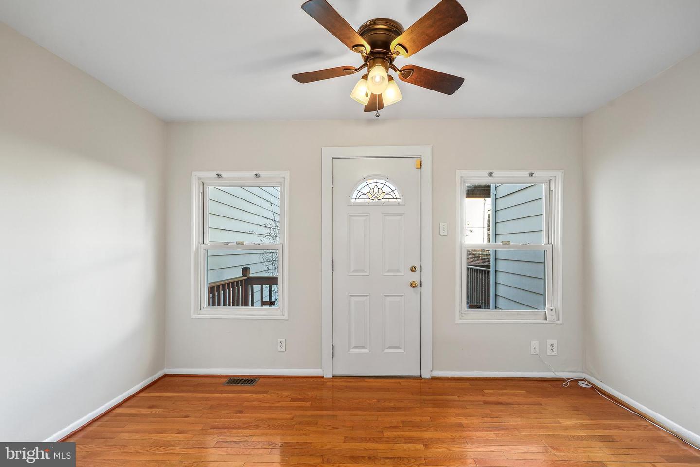 1528 8TH ST NW, WASHINGTON, District Of Columbia 20001, 3 Bedrooms Bedrooms, ,2 BathroomsBathrooms,Residential,For sale,1528 8TH ST NW,DCDC2211156 MLS # DCDC2211156