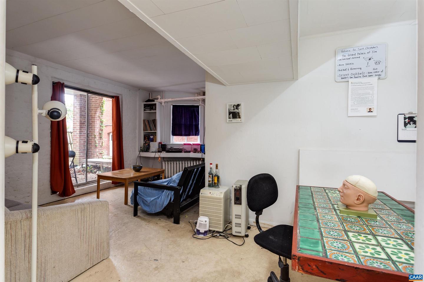 615 E HIGH ST, CHARLOTTESVILLE, Virginia 22902, 5 Bedrooms Bedrooms, ,3 BathroomsBathrooms,Residential,For sale,615 E HIGH ST,666922 MLS # 666922