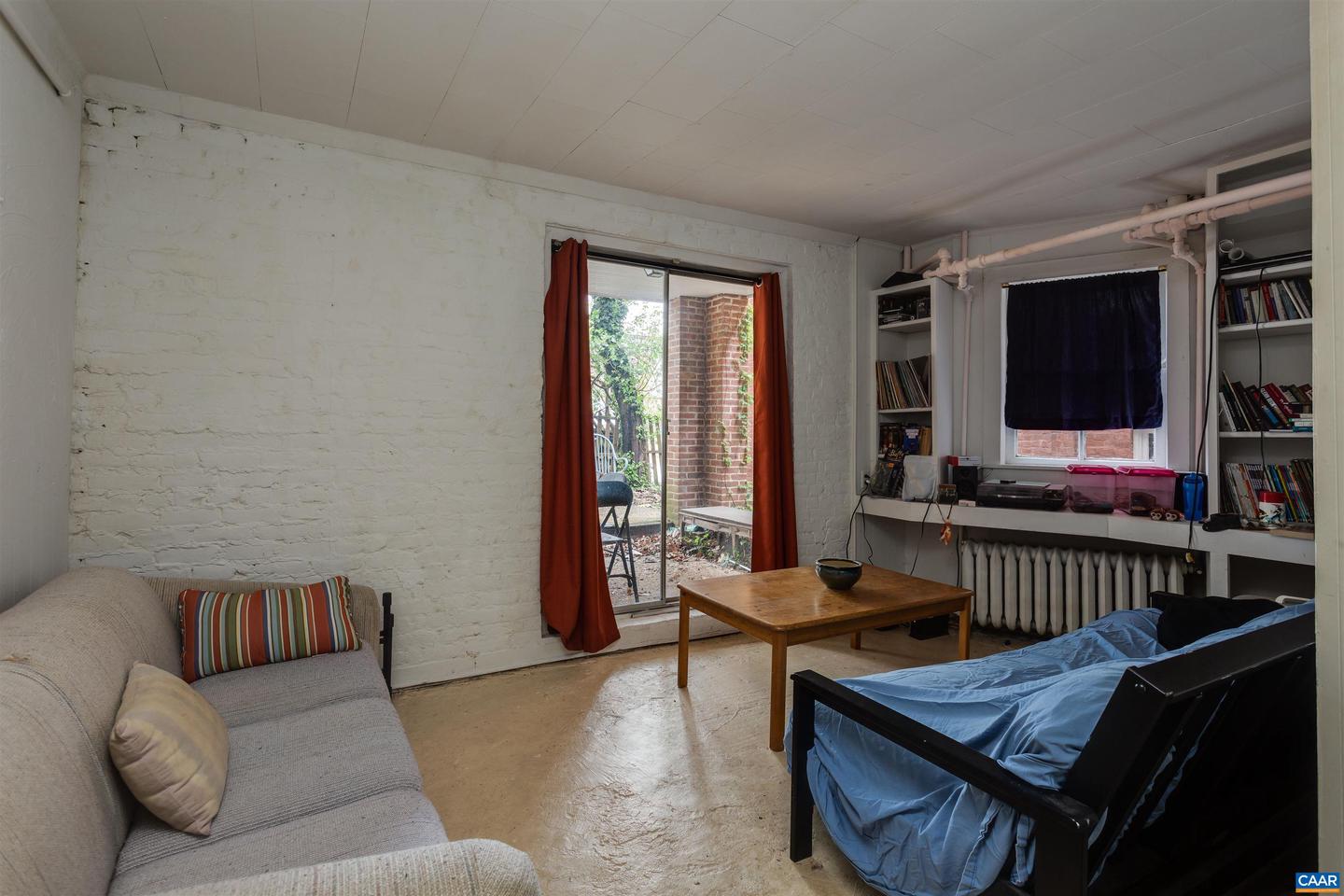 615 E HIGH ST, CHARLOTTESVILLE, Virginia 22902, 5 Bedrooms Bedrooms, ,3 BathroomsBathrooms,Residential,For sale,615 E HIGH ST,666922 MLS # 666922