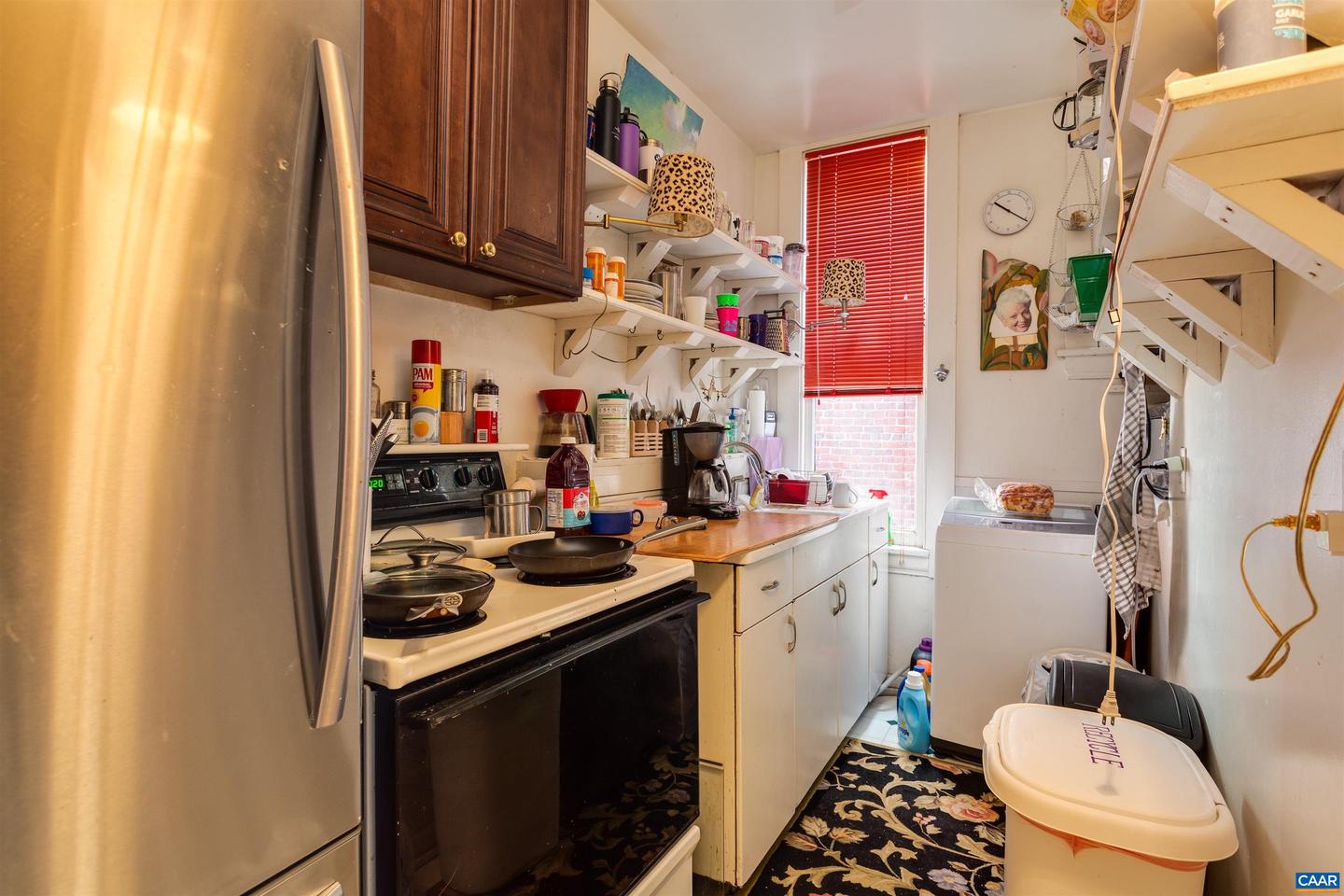 615 E HIGH ST, CHARLOTTESVILLE, Virginia 22902, 5 Bedrooms Bedrooms, ,3 BathroomsBathrooms,Residential,For sale,615 E HIGH ST,666922 MLS # 666922